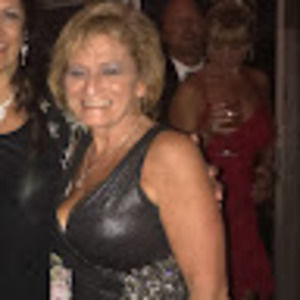 Meet your Posher, Sandy